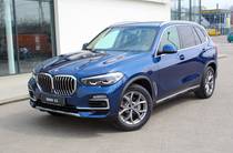 BMW X5 Base