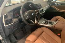 BMW X5 Base