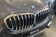 BMW X5 Base