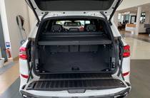 BMW X5 Base