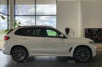 BMW X5 Base