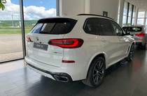 BMW X5 Base