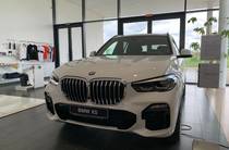 BMW X5 Base