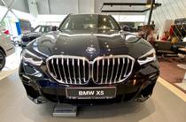 BMW X5 Base