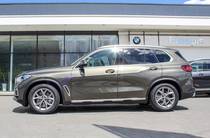 BMW X5 Base