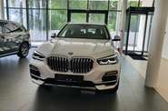 BMW X5 Base