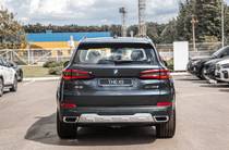 BMW X5 Base