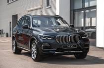 BMW X5 Base