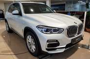 BMW X5 Base