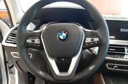 BMW X5 Base