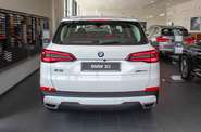 BMW X5 Base