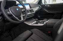 BMW X5 Base