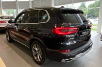 BMW X5 Base