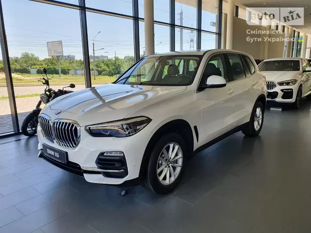 BMW X5 Base