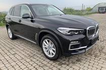 BMW X5 Base