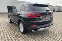 BMW X5 Base