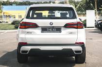 BMW X5 Base