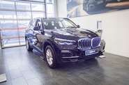 BMW X5 Base