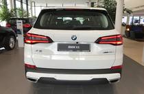 BMW X5 Base