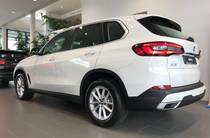 BMW X5 Base