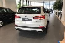 BMW X5 Base