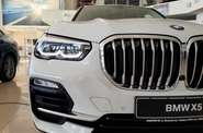 BMW X5 Base