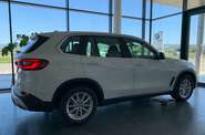 BMW X5 Base