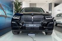 BMW X5 Base