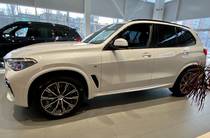 BMW X5 Base