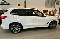 BMW X5 Base