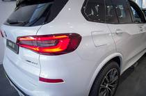 BMW X5 Base