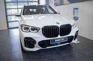 BMW X5 Base