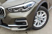 BMW X5 Base