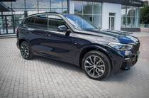 BMW X5 Base