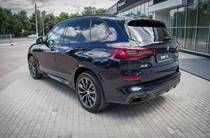 BMW X5 Base