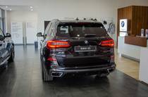 BMW X5 Base