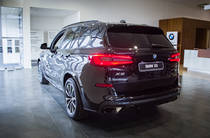 BMW X5 Base