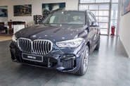 BMW X5 Base