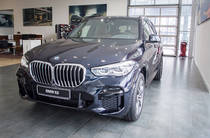 BMW X5 Base