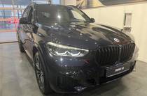 BMW X5 Base