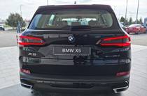 BMW X5 Base