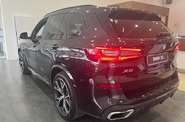 BMW X5 Base