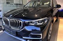 BMW X5 Base