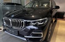 BMW X5 Base