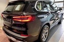 BMW X5 Base