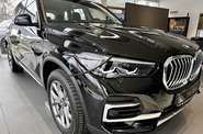 BMW X5 Base