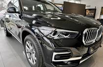 BMW X5 Base