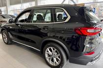 BMW X5 Base