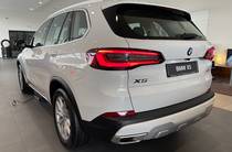 BMW X5 Base