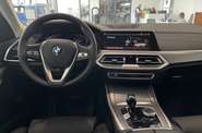 BMW X5 Base